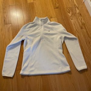 Vineyard Vines 1/4 zip fleece. Color white. Size small.